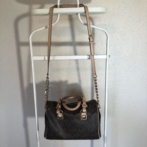 Michael Kors Grayson Medium Chain Brown